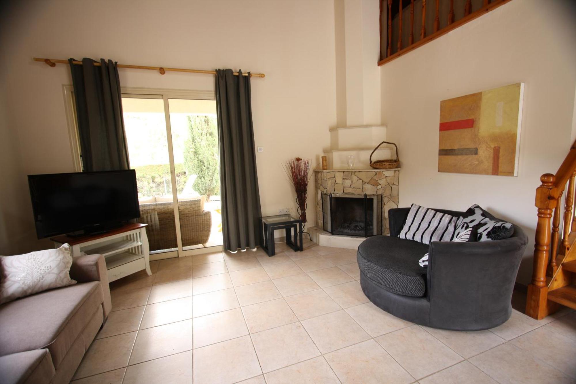 Swimmers' Paradise Pissouri Bagian luar foto